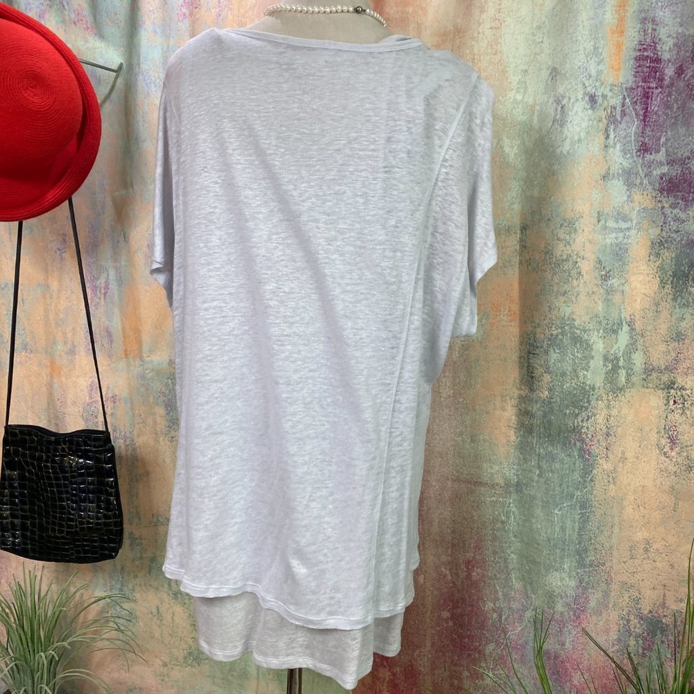 📌Philosophy Light Gray Linen Top & Tank top under - Picture 2 of 14